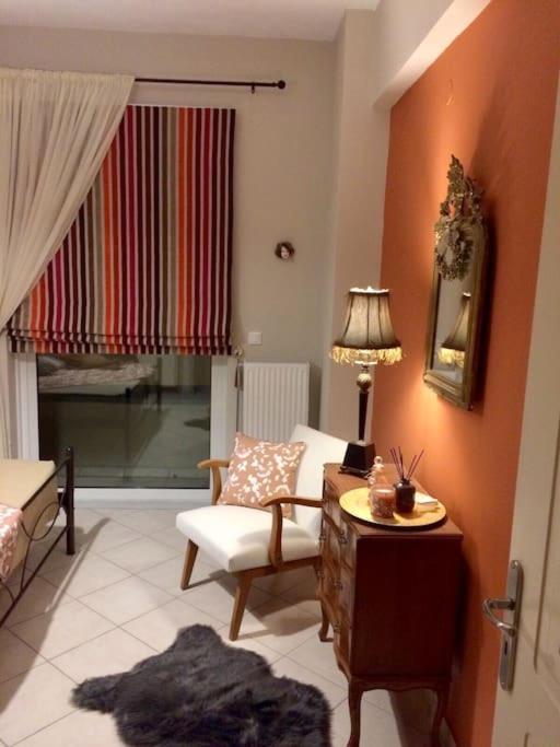 Central Spacious Apartment 70Sqm ตรีโปลิส ภายนอก รูปภาพ
