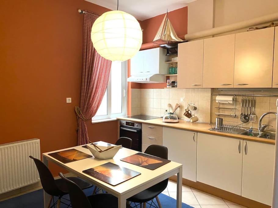 Central Spacious Apartment 70Sqm ตรีโปลิส ภายนอก รูปภาพ